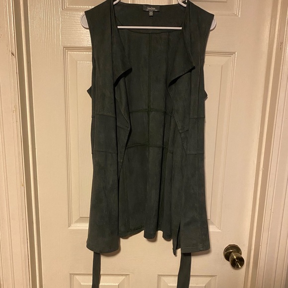 Neiman Marcus Faux Suede Trench Style Vest Size Medium - Picture 2 of 15